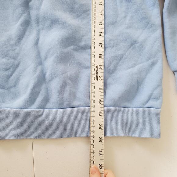 YLLW Roses Are Red Sweatshirt Medium Daisy Graphic Made USA - Picture 6 of 9